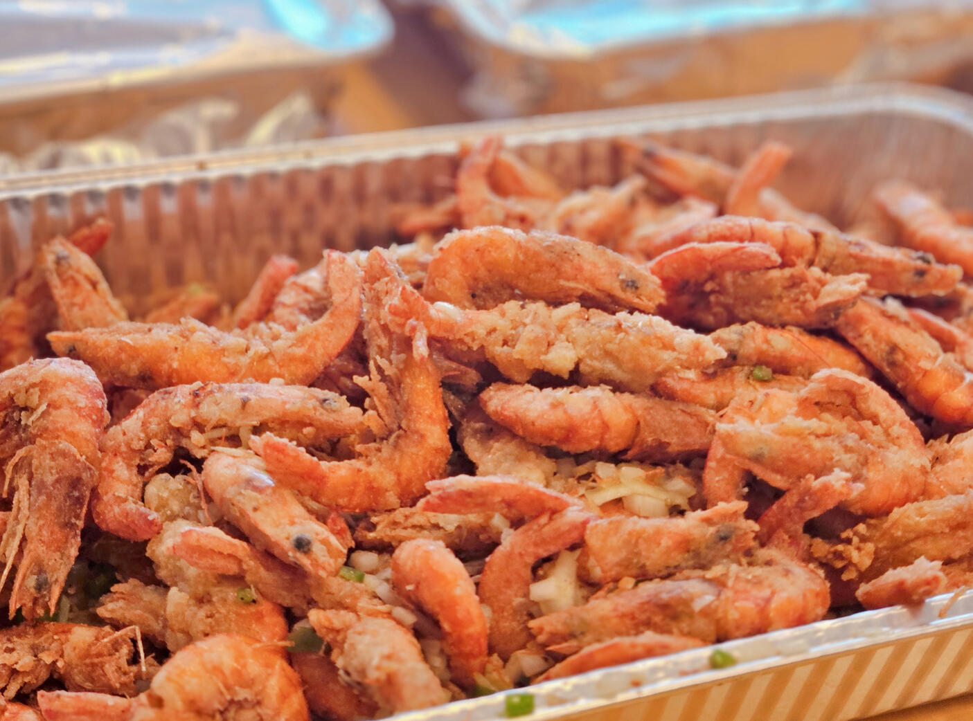 Party Tray of Whole Shrimp with 5 Spices and Peppers